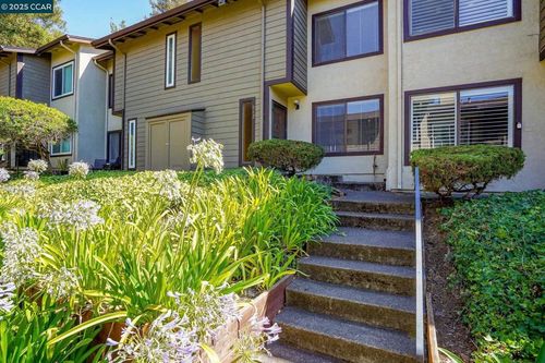 982 Juniper Ct, Crockett, CA, 94525 | Card Image