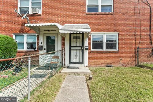 1315 Maple Ave, ELSMERE, DE, 19805-5036 | Card Image