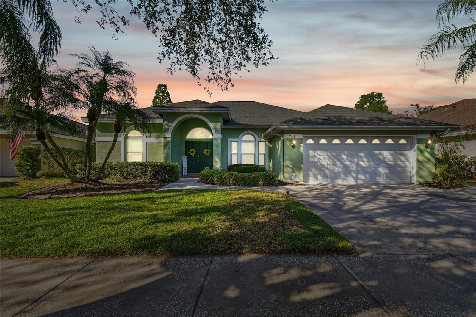 Woodbay Dr, Tampa, FL 33626