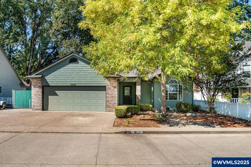 2029 Chase Loop Sw, Albany, OR, 97321-7528 | Card Image