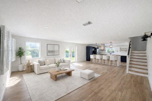 21970 Sw 97th Ct, Cutler Bay, FL, 33190-1512 | Card Image