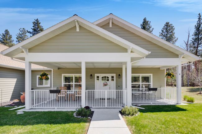 887 Bear Creek Trl, House other with 3 bedrooms, 2 bathrooms and null parking in Victor MT | Image 12
