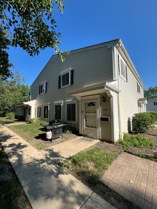 151c-1196 Cove Dr, Prospect Heights, IL, 60070-1905 | Card Image