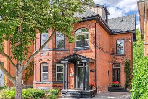 220 Herkimer St, Hamilton, ON, L8P2H6 | Card Image