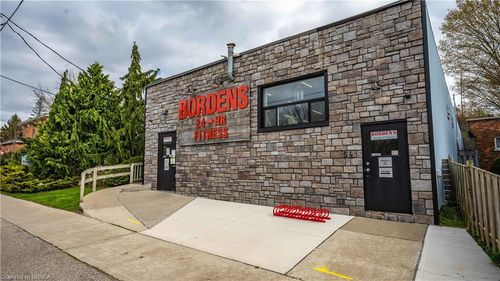 54 Alice St, Waterford, ON, N0E1Y0 | Card Image