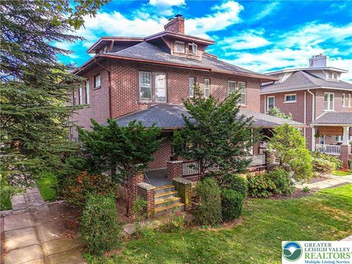 1030 N New St, BETHLEHEM, PA, 18018-2748 | Card Image