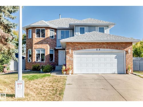 6210 152c Ave Nw, Edmonton, AB, T5A4W6 | Card Image