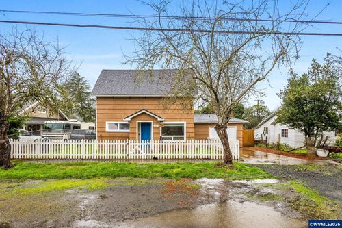 456 Log Cabin St, Independence, OR, 97351-2114 | Card Image