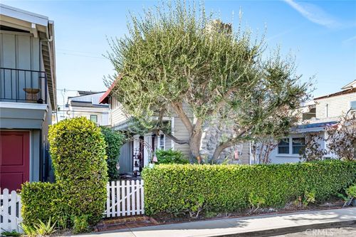 209 Ruby Ave, Newport Beach, CA, 92662-1127 | Card Image