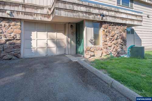 2727 Gateway St, Springfield, OR, 97477-1194 | Card Image