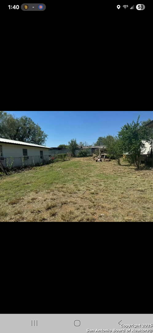Residential in Cotulla 2
