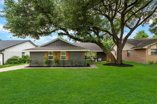 9110 Westglen Dr, Dallas, TX, 75228-4127 | Card Image