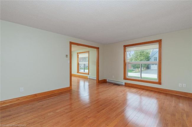 338 Walnut St, House other with 5 bedrooms, 2 bathrooms and 12 parking in Collingwood ON | Image 7