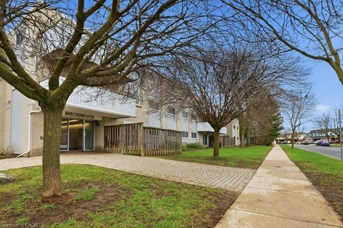 110-80 Breckenridge Dr, Kitchener, ON, N2B2N9 | Card Image