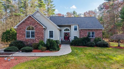 34 Wood Duck Rd, Acushnet, MA, 02473 | Card Image