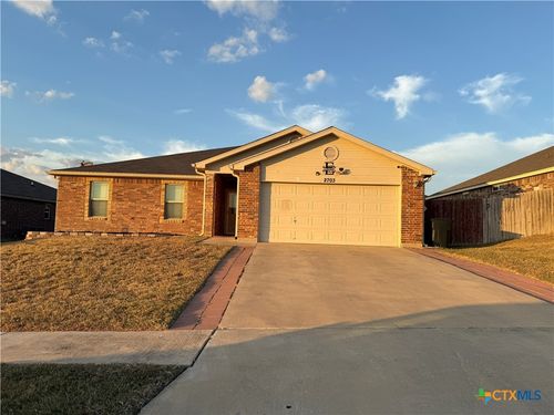 2703 Tara Dr, Killeen, TX, 76549-5580 | Card Image