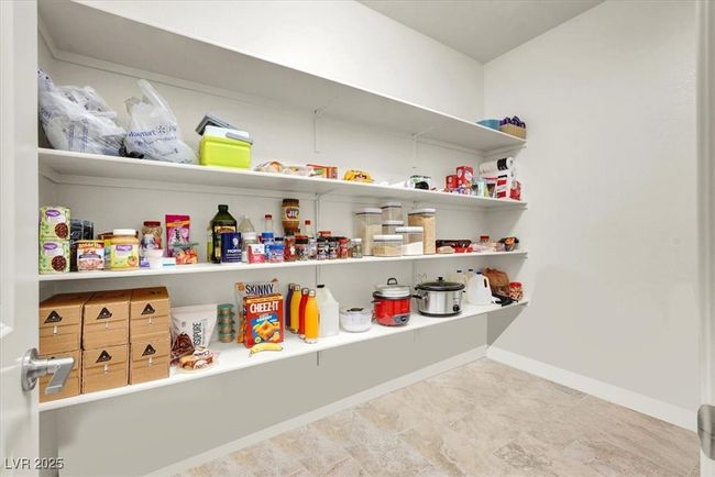 View of pantry | Image 22