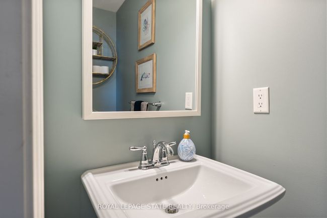 82 - 6 Chestnut Dr, House attached with 2 bedrooms, 2 bathrooms and 1 parking in Grimsby ON | Image 12