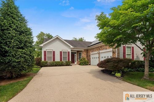 3 Mercer St, Plainsboro, NJ, 08536-3054 | Card Image