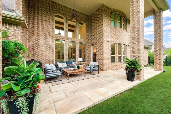 View of patio / terrace with outdoor lounge area and a ceiling fan | Image 32