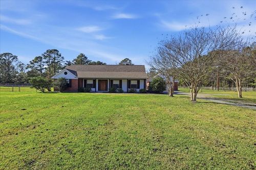5433 Hidden Meadows Dr, Orange, TX, 77632-3521 | Card Image