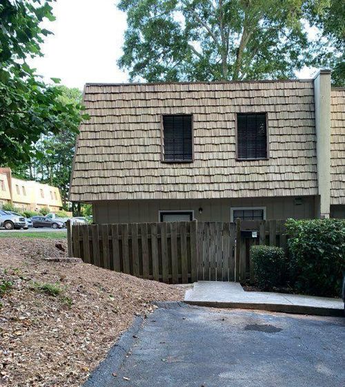 1337 Woodstone Trce, Morrow, GA, 30260-1736 | Card Image