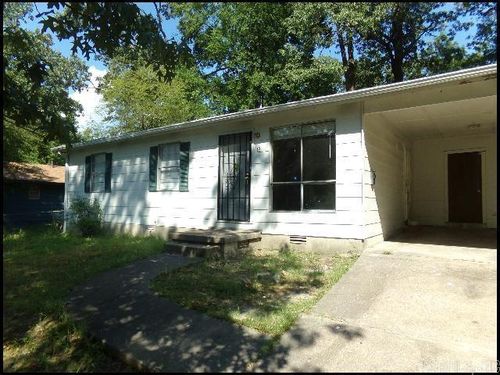 19 Portsmouth Dr, Little Rock, AR, 72209-2935 | Card Image