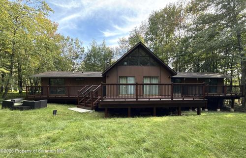 j1320-15 Clifton Court, Gouldsboro, PA, 18424 | Card Image