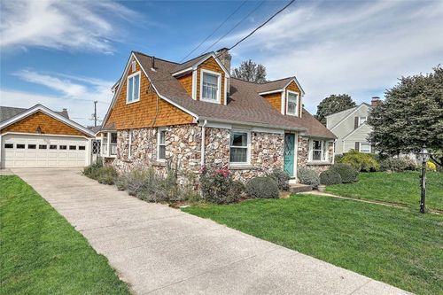 310 Pullen Avenue, Pawtucket, RI, 02861 | Card Image