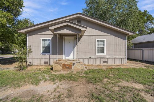 407-405 N Atlantic St, Cleburne, TX, 76031-5049 | Card Image