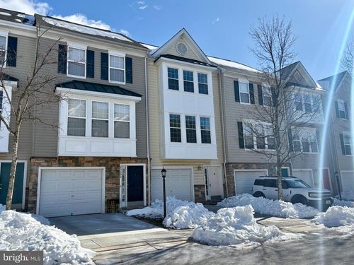 23092 Fontwell Sq, STERLING, VA, 20166-4348 | Card Image