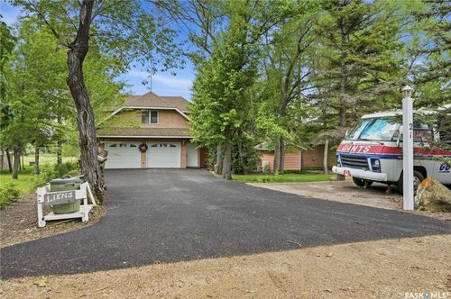 21 Pelican Street W, Wood River Rm No. 74, SK, S0H2K0 | Card Image