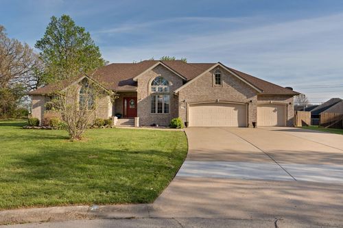 4976 S Eldon Ave, Springfield, MO, 65810-3712 | Card Image