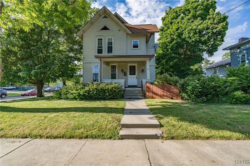 203 Keyes Ave, Watertown, NY, 13601-3729 | Card Image