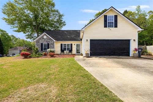 15 Freeman Ct, Covington, GA, 30016-8950 | Card Image