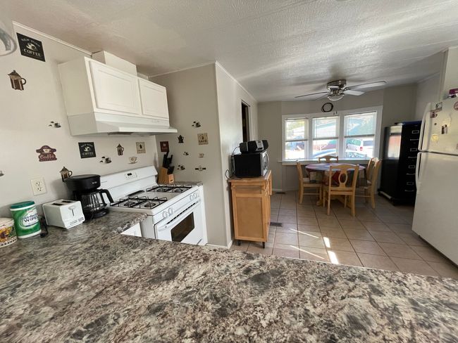 146 - 146 Knollwood Cir, Home with 2 bedrooms, 1 bathrooms and 2 parking in Matteson IL | Image 12