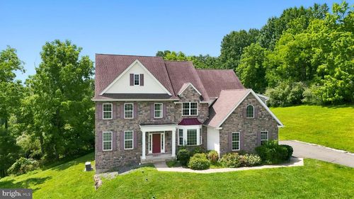 6520 Granville Rd, ZIONSVILLE, PA, 18092-2132 | Card Image