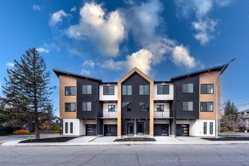 2402 Westmount Rd Nw, Calgary, AB, T2N3N8 | Card Image
