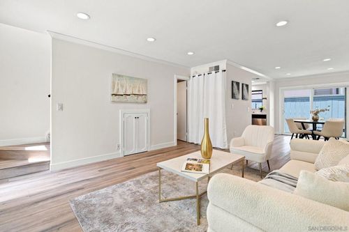 2-4783 Hawley Blvd, San Diego, CA, 92116-3402 | Card Image