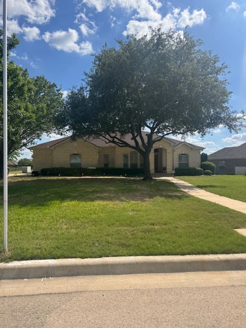 1306 Walker Cir, Salado, TX, 76571-5795 | Card Image
