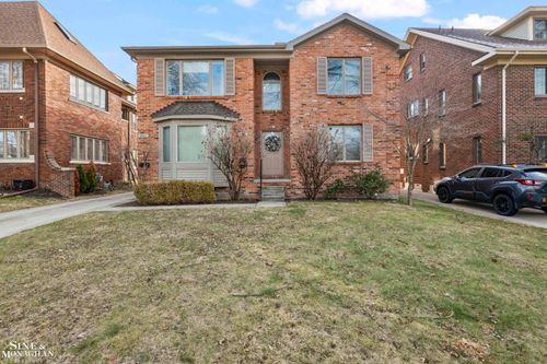 904 Trombley Rd, Grosse Pointe Park, MI, 48230-1860 | Card Image