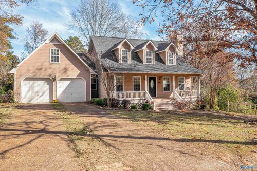 108 Kenneth St, Gadsden, AL, 35904-3210 | Card Image