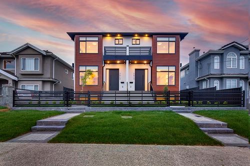 7813 18th Ave, Burnaby, BC, V3N1J5 | Card Image