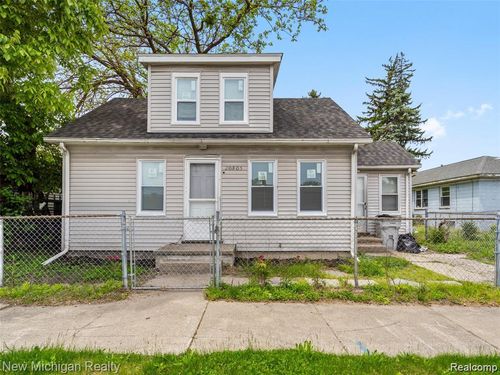 20805 S Chrysler Dr, Hazel Park, MI, 48030-2601 | Card Image