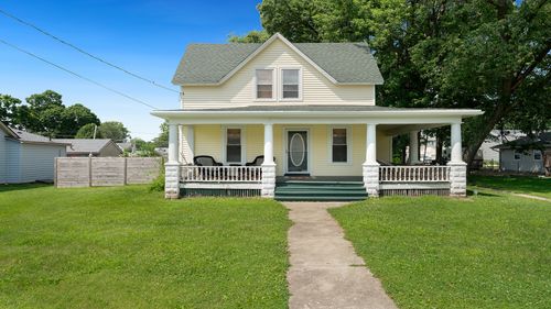 315 W 2nd St, BYRON, IL, 61010-9047 | Card Image