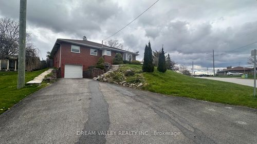 708 Tennyson Ave, Oshawa, ON, L1H3K4 | Card Image