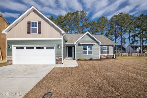 2205 Rhinestone Drive, Winterville, NC, 28590 | Card Image