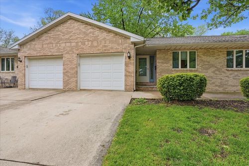 c-500 C S 4th Street, Fairbury, IL, 61739 | Card Image