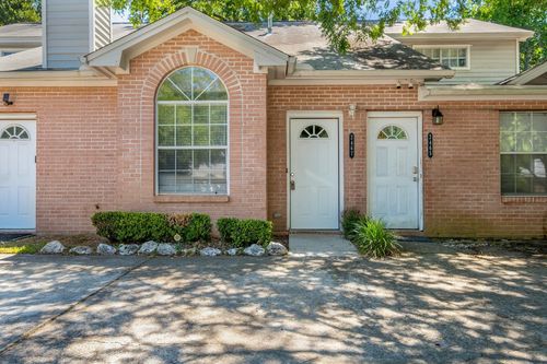 2467 Nugget Ln, TALLAHASSEE, FL, 32303-3737 | Card Image