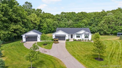 2809 Cotton Tail Run, Dorr, MI, 49323-8021 | Card Image